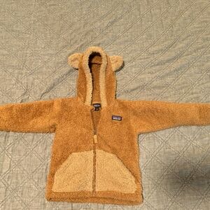 Patagonia 2T Bear fuzzy coat